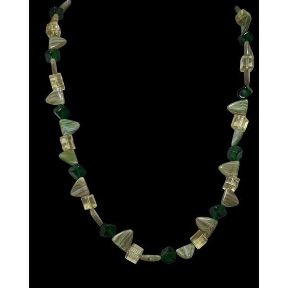 Fairycore Geometric Green Gemstone And Glass Beaded Necklace - Picture 2 of 6